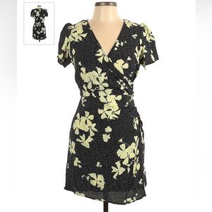 Leith Dress - Size S - Great for big boobs